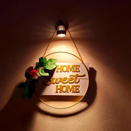 Anna's In Tsintzina * Polídhroson