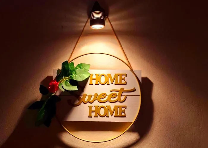 Anna's In Tsintzina * Polídhroson