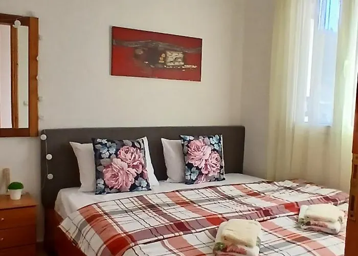 Anna's In Tsintzina Apartamento Polídhroson